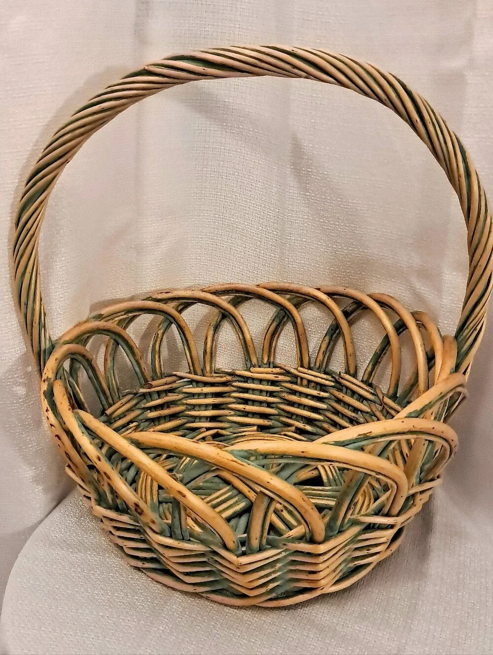 Vintage Large Handwoven Wicker Basket Green & Natural Twisted Handle